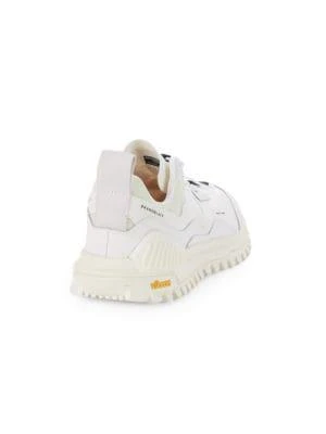 商品BRANDBLACK|Logo Sneakers,价格¥281,第3张图片详细描述