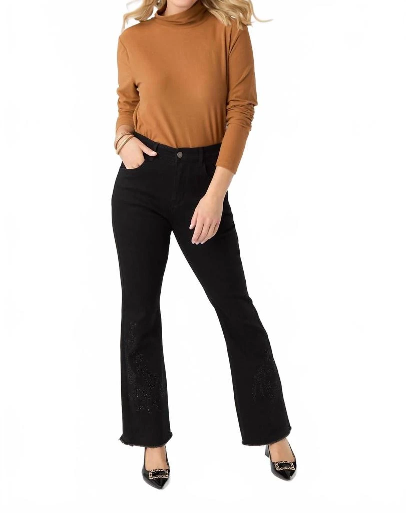 商品COCO + CARMEN|Everstretch Baby Bootcut With Bottom Embroidery Jeans In Black,价格¥633,第3张图片详细描述