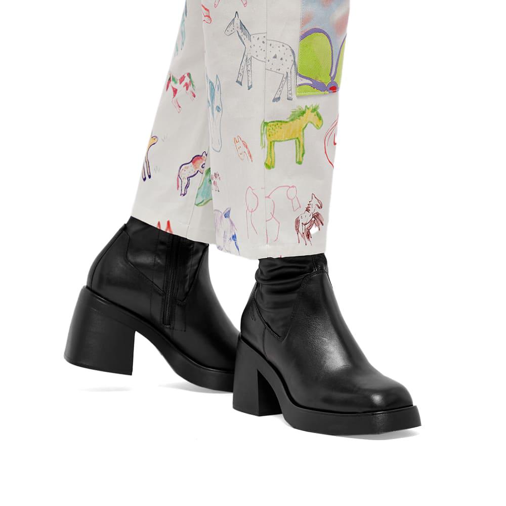 Vagabond Brooke Leather Heeled Ankle Boot商品第6张图片规格展示