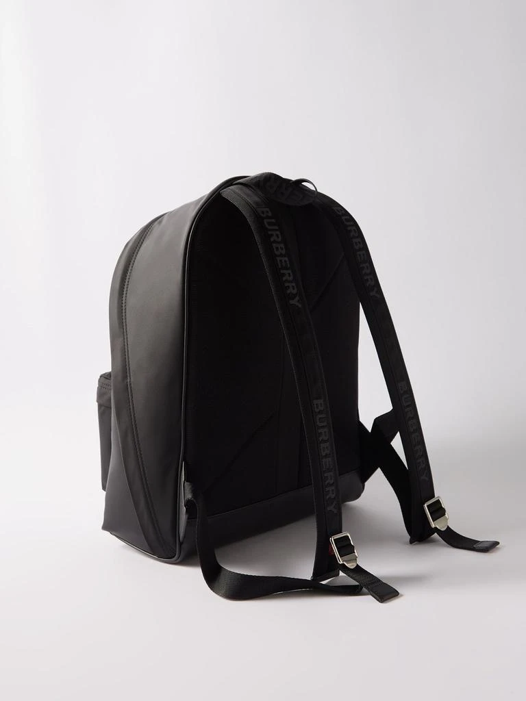 商品Burberry|Logo-print canvas backpack,价格¥7627,第4张图片详细描述