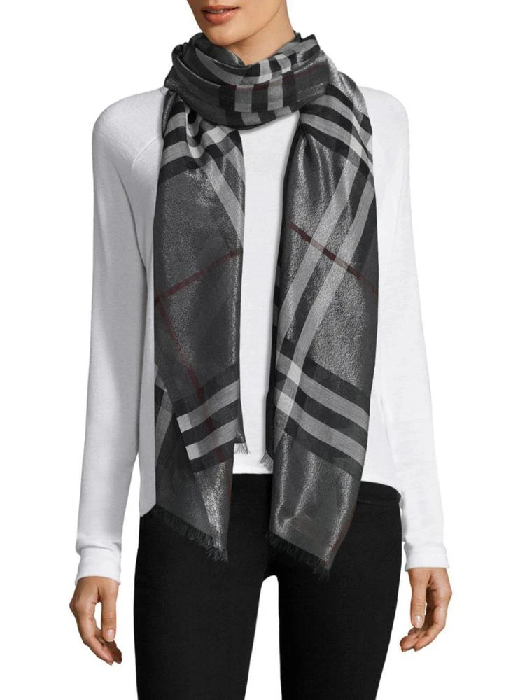 商品Burberry|Burberry - Metallic Giant Check Silk Scarf,价格¥3266,第1张图片