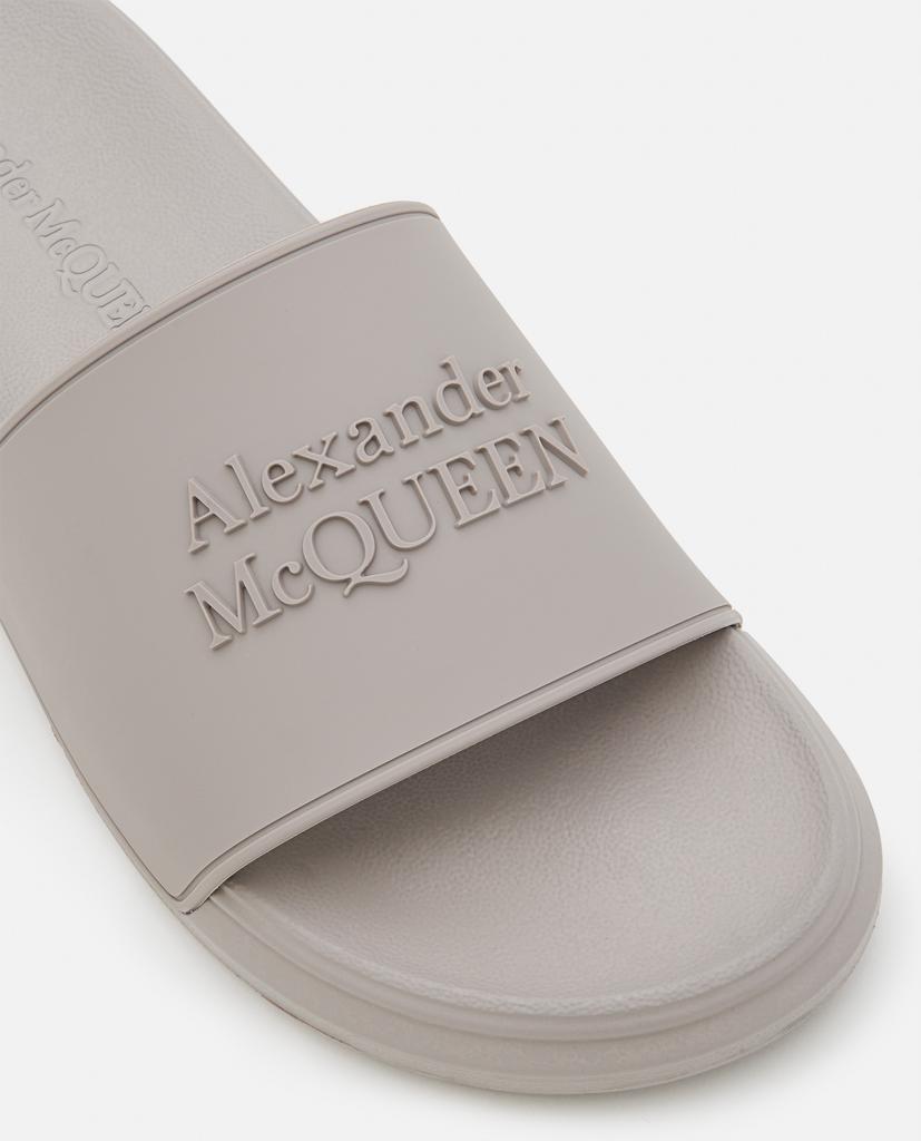 商品Alexander McQueen|RUBBER POOL SLIDES,价格¥2222,第6张图片详细描述