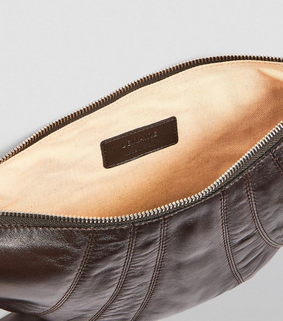 Small Leather Croissant Shoulder Bag商品第6张图片规格展示