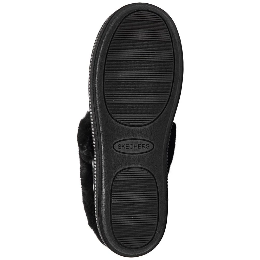Women's Cozy Campfire - Check Mate Indoor and Outdoor Slippers from Finish Line 商品