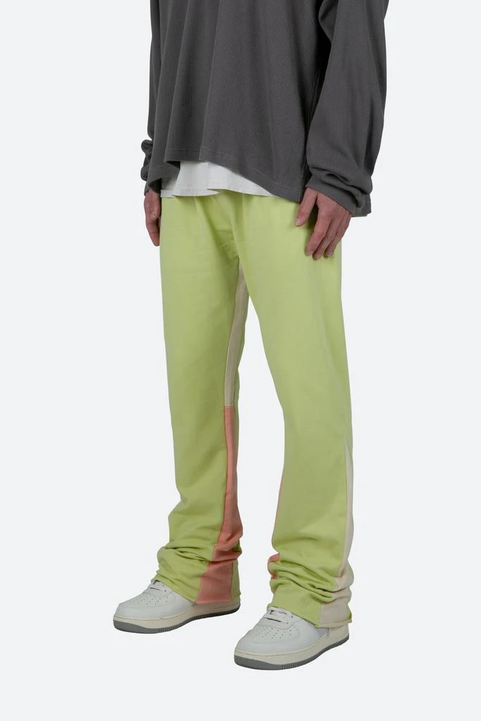 商品MNML|Contrast Bootcut II Sweatpants - Mint,价格¥306,第3张图片详细描述