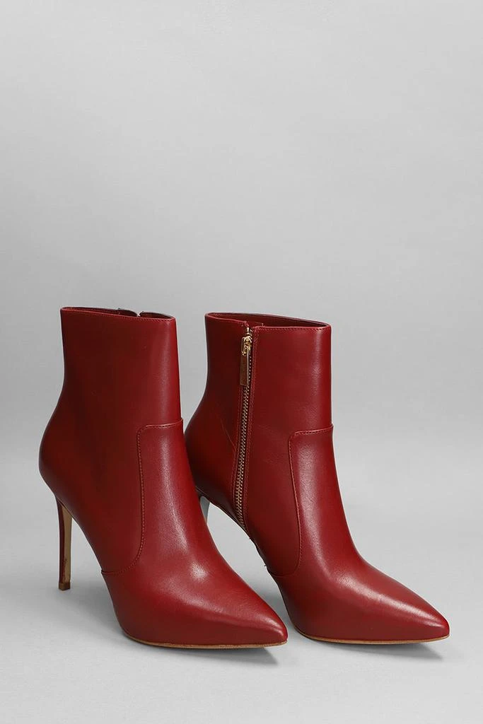 商品Michael Kors|Michael Kors Rue High Heels Ankle Boots In Bordeaux Leather,价格¥1320,第2张图片详细描述