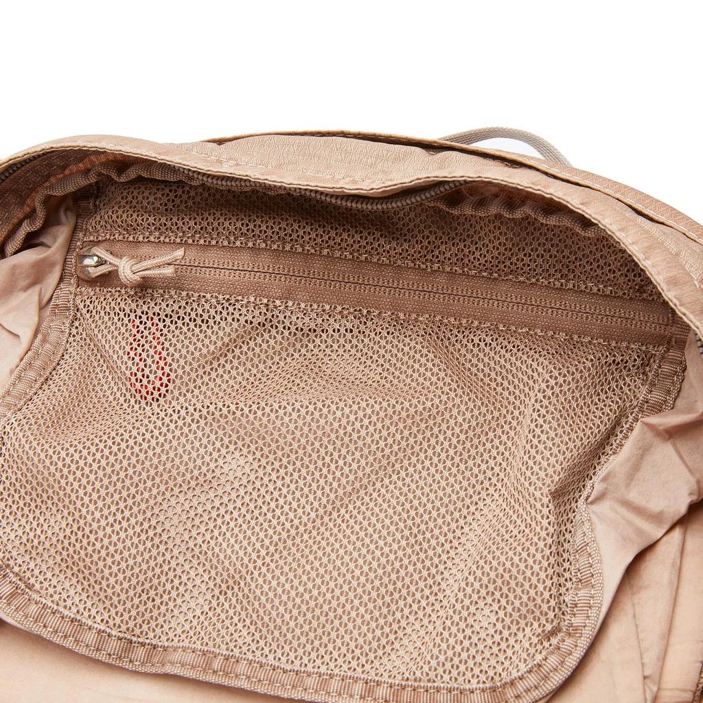 商品Osprey|Osprey x Satisfy Talon Earth 22 Backpack,价格¥2430,第5张图片详细描述