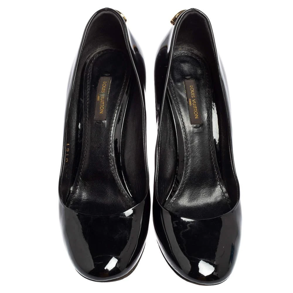 商品[�二手商品] Louis Vuitton|Louis Vuitton Black Patent Leather Lock It Pumps Size 37.5,价格¥2348,第3张图片详细描述