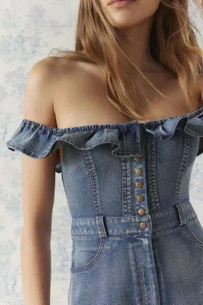 商品Kimchi Blue|Kimchi Blue Jeena Denim Off-The-Shoulder Romper,价格¥265,第3张图片详细描述