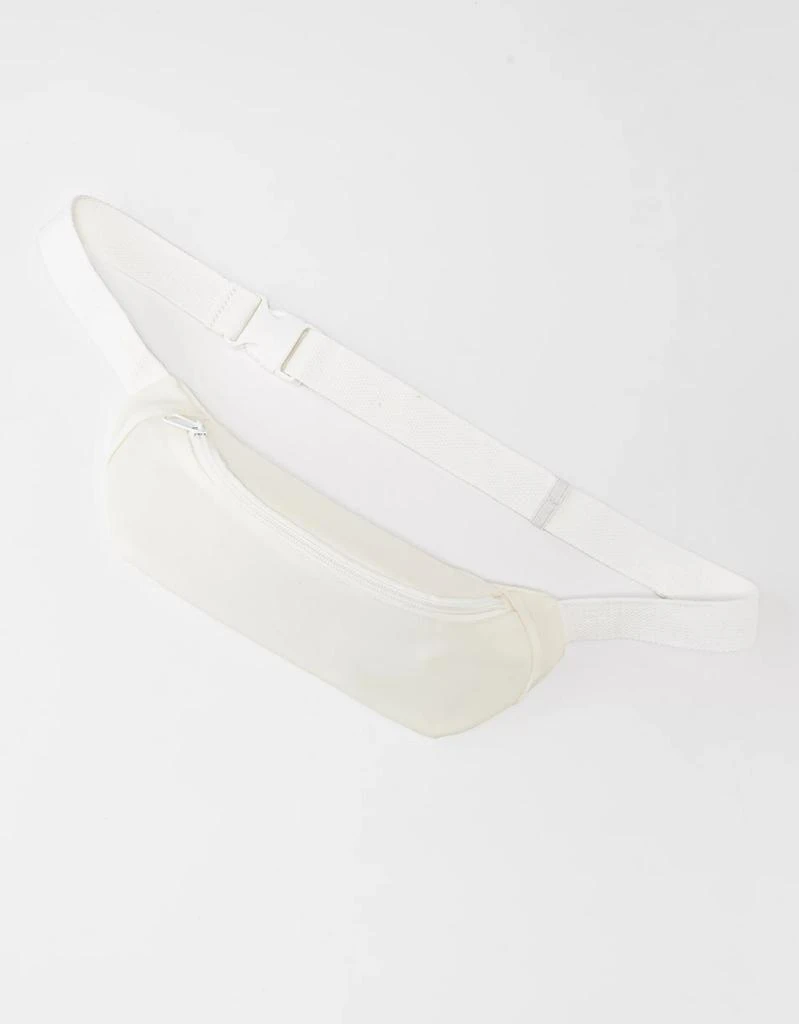 商品AE|AE Clear Sling Bag,价格¥60,第4张图片详细描述