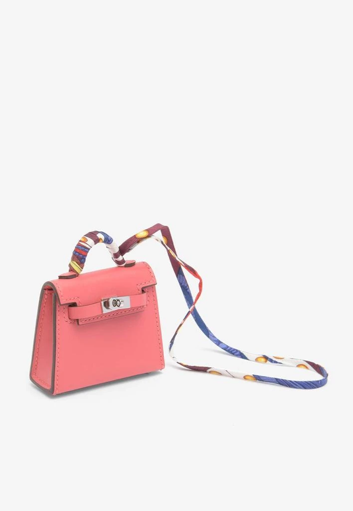 商品Hermes|Kelly Twilly Bag Charm in Rose Lipstick Tadelakt with Printed Silk Strap,价格¥22514,第2张图片详细描述