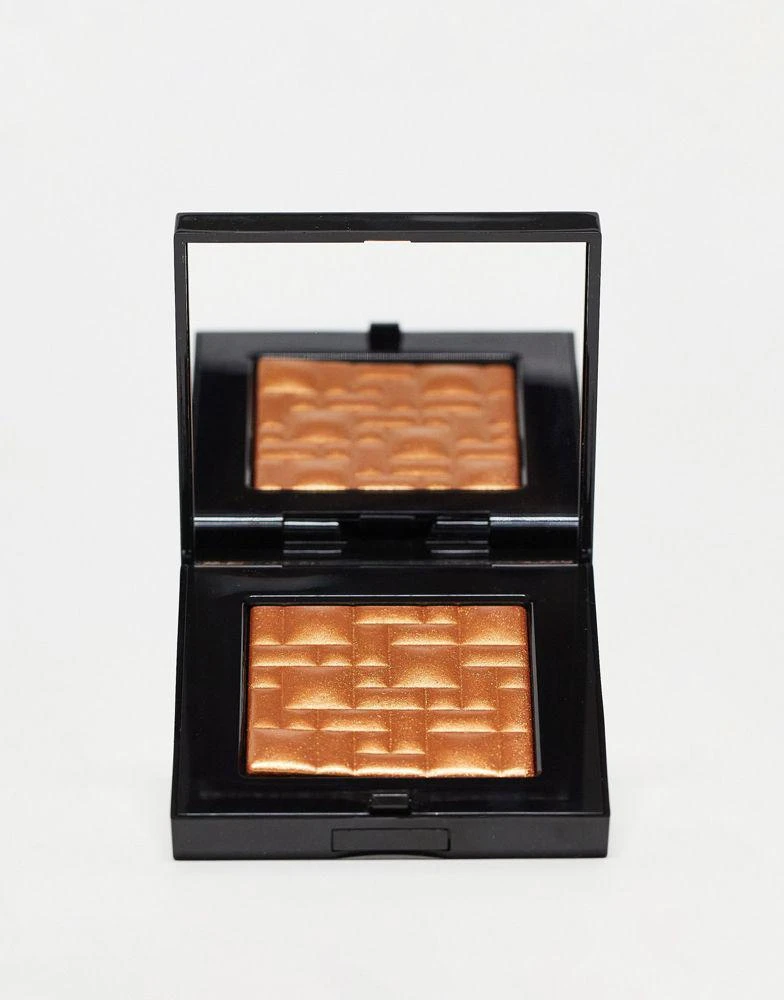 商品Bobbi Brown|Bobbi Brown Highlighting Powder Copper Glow,价格¥443,第1张图片