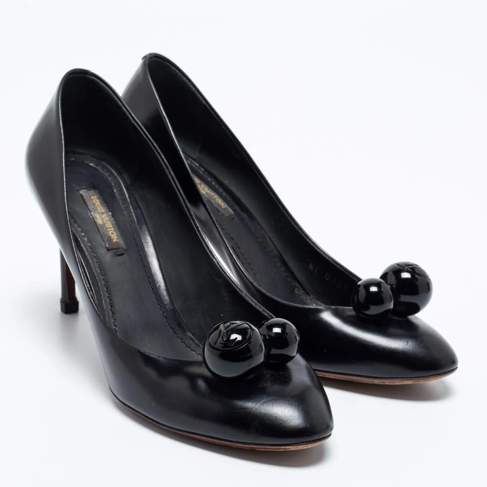 商品[二手商品] Louis Vuitton|Louis Vuitton Black Leather Betty Pumps Size 38,价格¥952,第4张图片详细描述