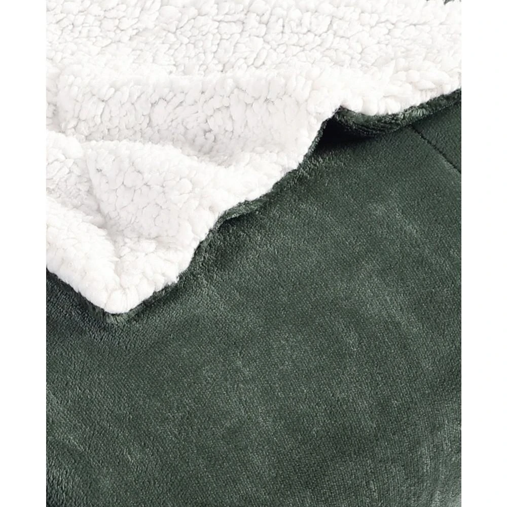 商品Eddie Bauer|CLOSEOUT! Signature Solid Ultra Soft Plush Fleece Blanket,价格¥359,第4张图片详细描述