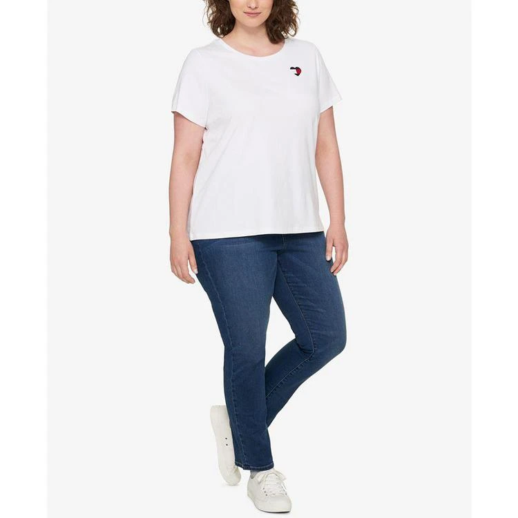 商品Tommy Hilfiger|Plus Size Short-Sleeve Heart-Graphic T-Shirt, Created for Macy's,价格¥176,第2张图片详细描述