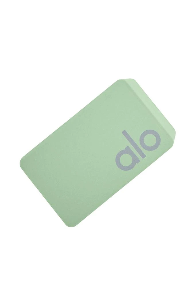 商品Alo|Uplifting Yoga Block - Honeydew,价格¥250,第3张图片详细描述