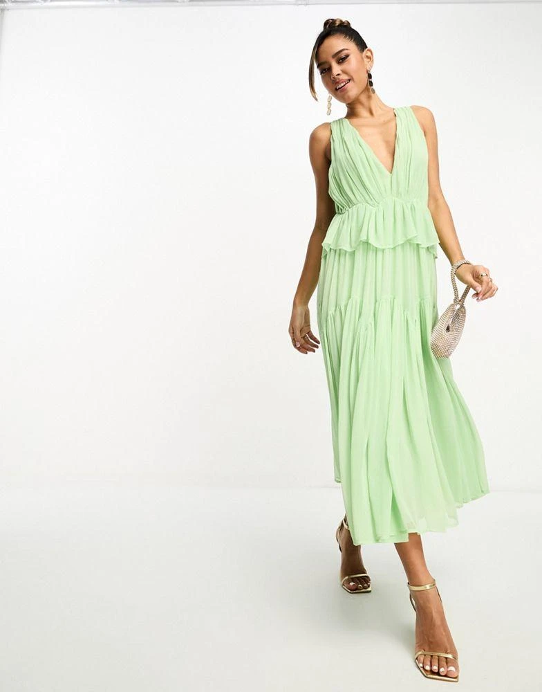 商品ASOS|ASOS DESIGN plunge pleated tiered midi dress in sage green,价格¥289,第1张图片