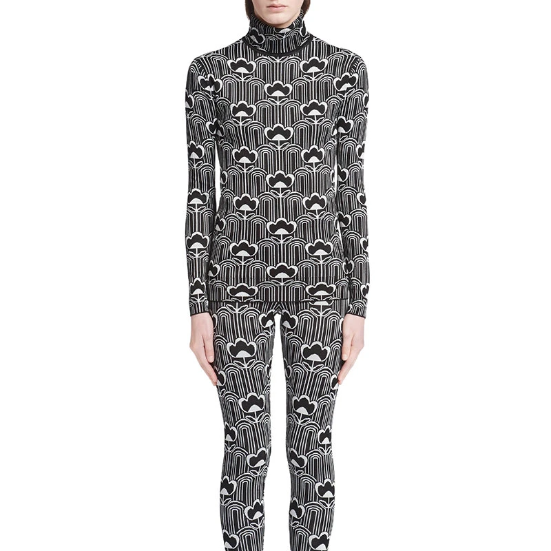 商品Prada|【预售3-7天】【包税】PRADA/普拉达 21年秋冬新款 女士黑白复古风修身提花长袖高领毛衣P26421_1ZX3_F0967_S_212,价格¥76637,第4张图片详细描述