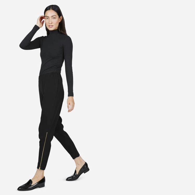 商品Everlane|The E2 漆皮吸烟乐福鞋,价格¥1260,第2张图片详细描述