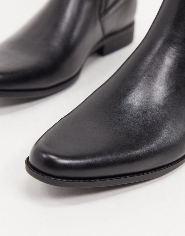 商品ASOS|ASOS DESIGN chelsea boots in black faux leather with zips,价格¥174,第5张图片详细描述