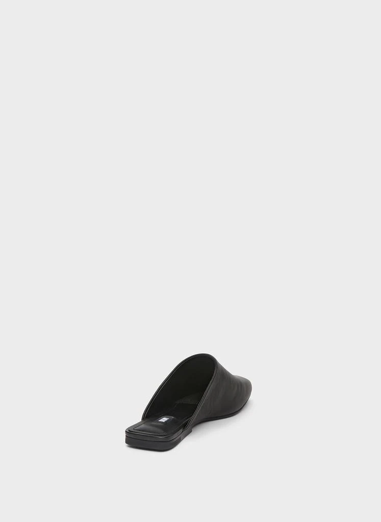 商品DKNY|Flat Slide,价格¥532,第2张图片详细描述