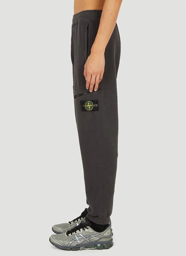 商品Stone Island|Compass Patch Track Pants in Grey,价格¥3129,第3张图片详细描述