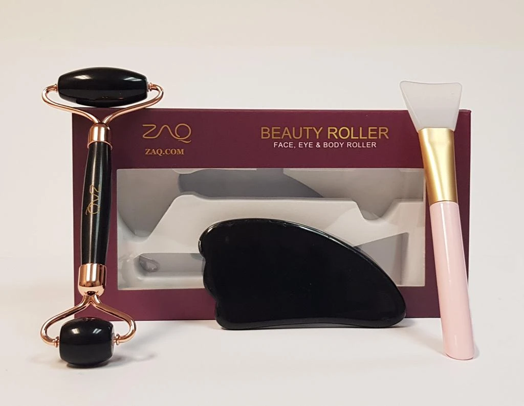 商品ZAQ|Black Obsidian Facial Roller With Gua Sha Set,价格¥286,第1张图片