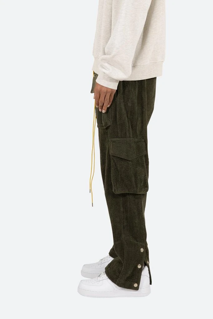 商品MNML|Corduroy Snap II Cargo Pants - Olive,价格¥473,第4张图片详细描述