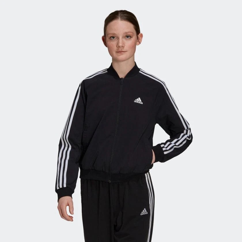 商品Adidas|Women's adidas Essentials 3-Stripes Track Jacket,价格¥237,第2张图片详细描述