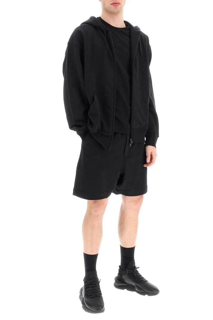 商品Y-3|CLASSIC LOGO BERMUDA SHORTS,价格¥535,第2张图片详细描述