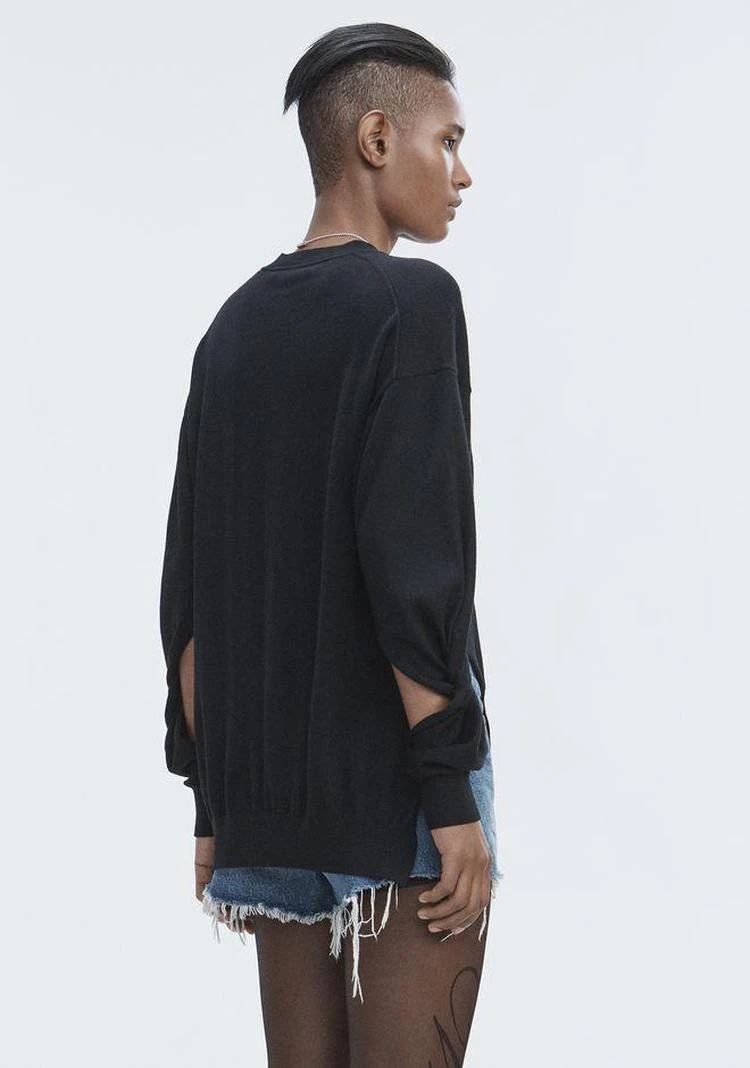 商品Alexander Wang|TWISTED SLEEVE SWEATER,价格¥1130,第2张图片详细描述