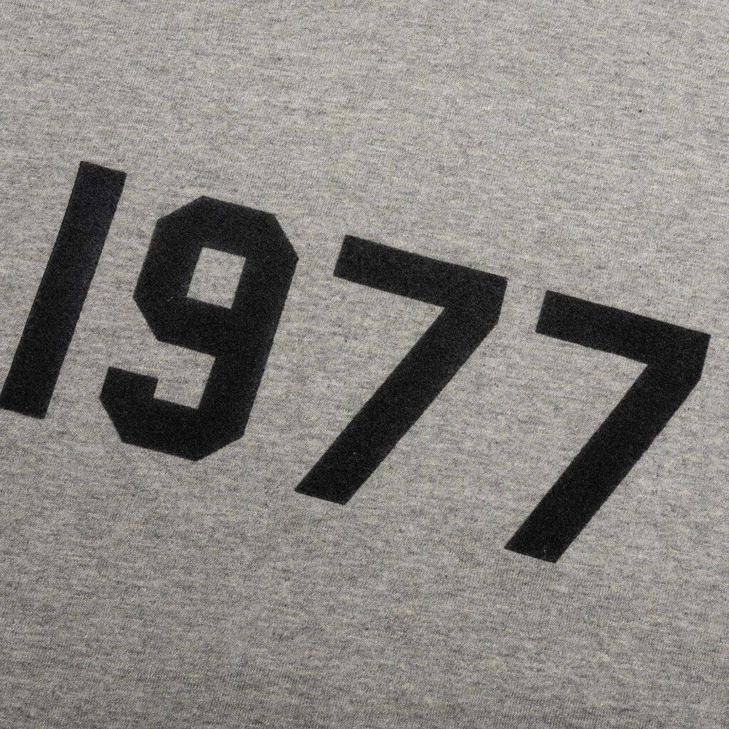 商品Essentials|Fear of God Essentials L/S Tee - Dark Oatmeal,价格¥404,第6张图片详细描述