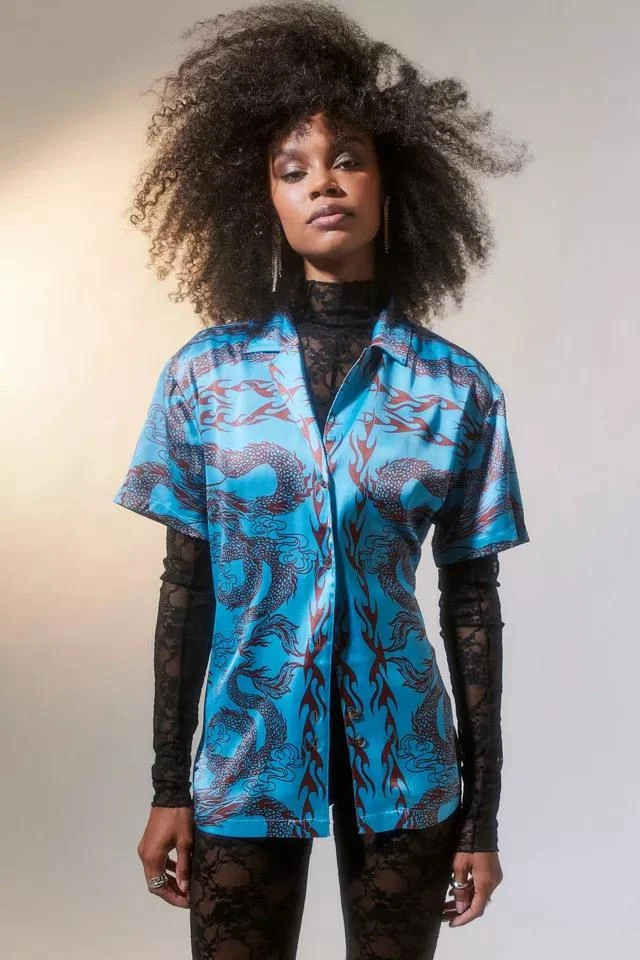 商品Urban Outfitters|UO Starlight Satin Souvenir Button-Down Top,价格¥112,第4张图片详细描述