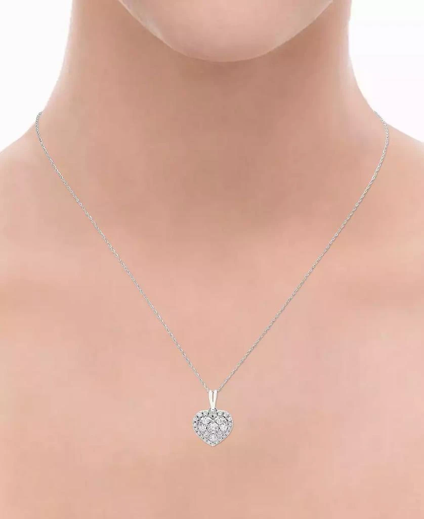 商品Macy's|Diamond Heart Cluster 18" Pendant Necklace (1/2 ct. t.w.) in 10k White Gold,价格¥5986,第2张图片详细描述