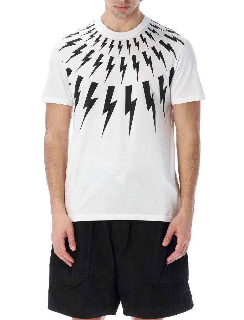 商品Neil Barrett|Neil Barrett Thunderbolt Print Crewneck T-Shirt,价格¥1356,第3张图片详细描述