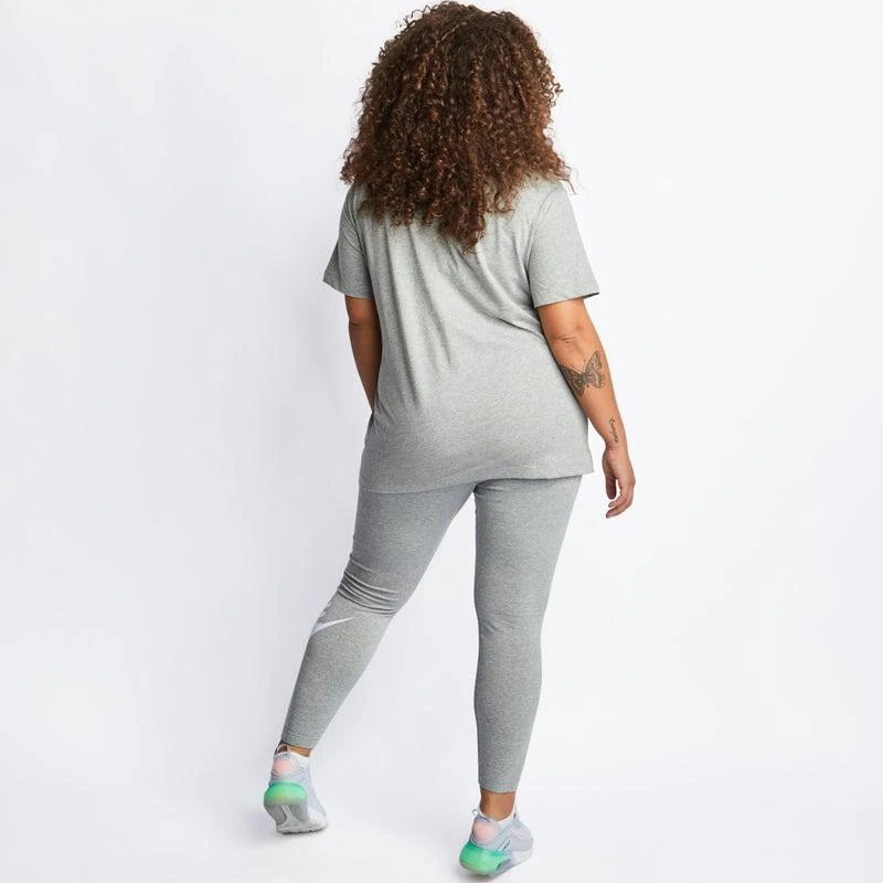 商品NIKE|Nike Essentials  Boyfriend - Women T-Shirts,价格¥73,第3张图片详细描述