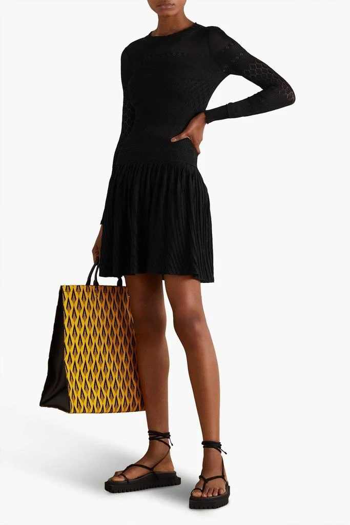 商品Paco Rabanne|Chain-embellished pointelle-knit mini dress,价格¥1571,第2张图片详细描述