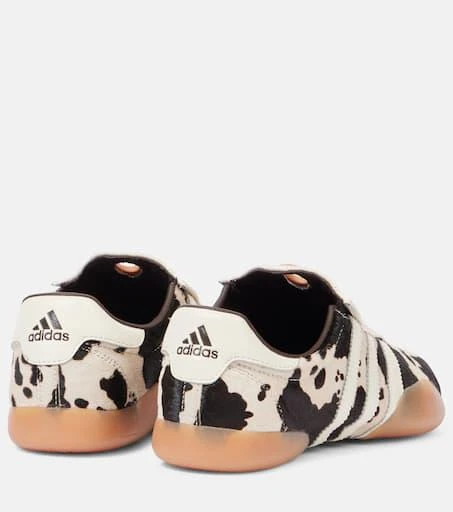 商品Adidas|Taekwondo Mei皮革运动鞋,价格¥957,第2张图片详细描述