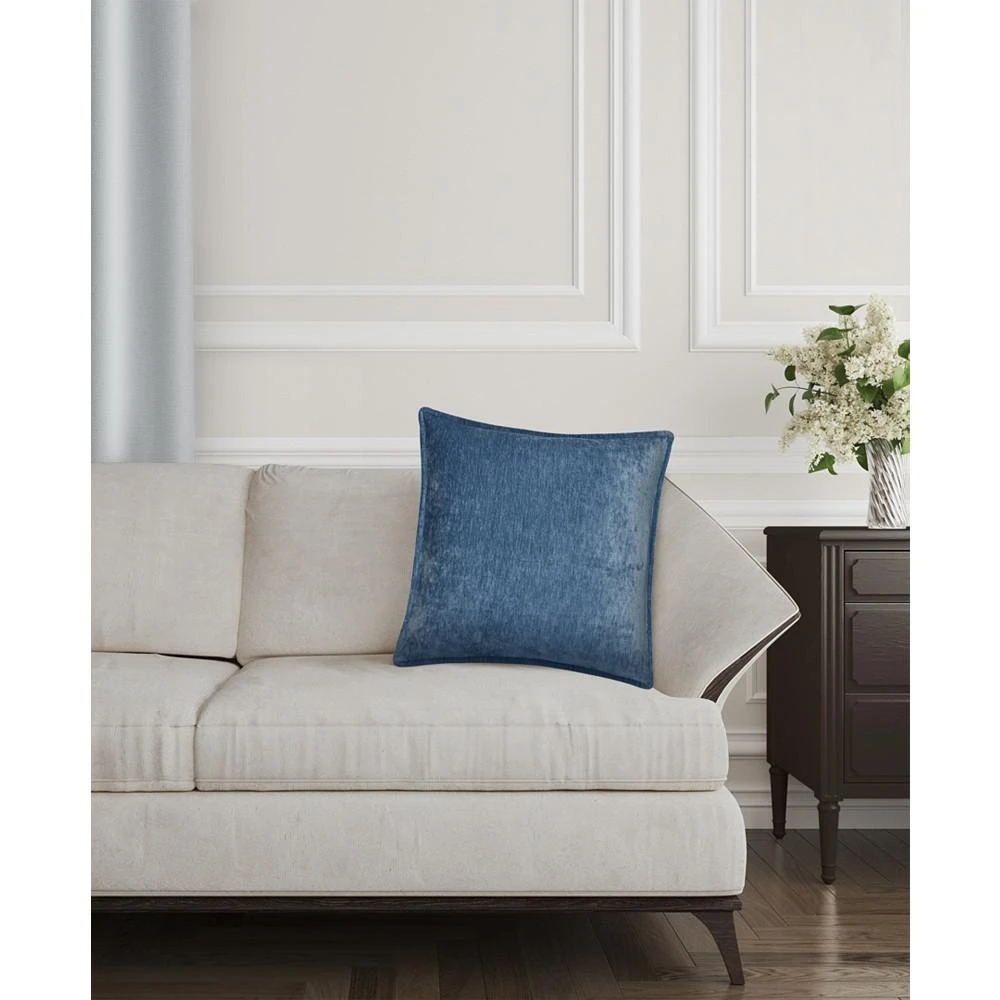 商品Videri Home|Zyna Soft Velvet Decorative Pillow, 18" x 18",价格¥225,第4张图片详细描述