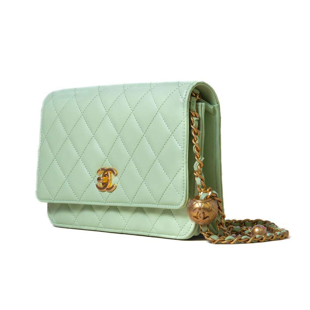 商品Chanel|Chanel Mini Wallet On Chain Pearl Crush Lambskin Light Green,价格¥34881,第4张图片详细描述