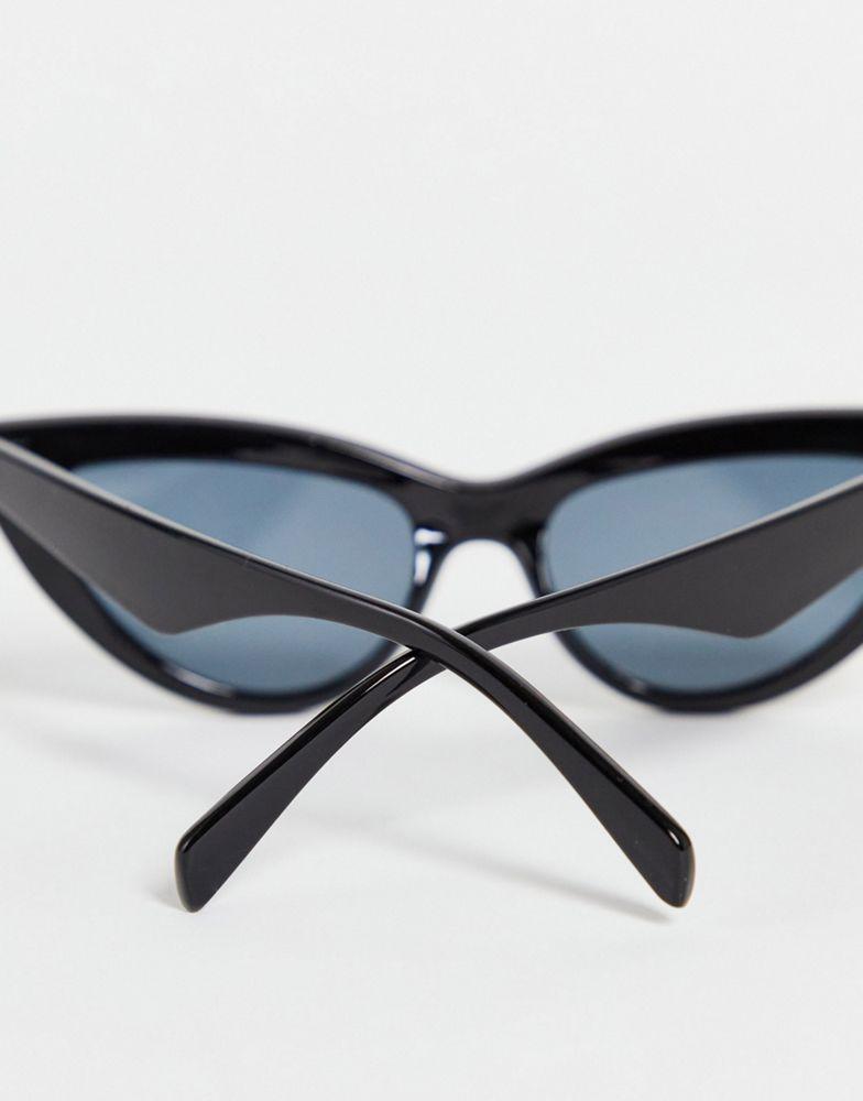 ASOS DESIGN bevelled cat eye sunglasses in shiny black商品第2张图片规格展示