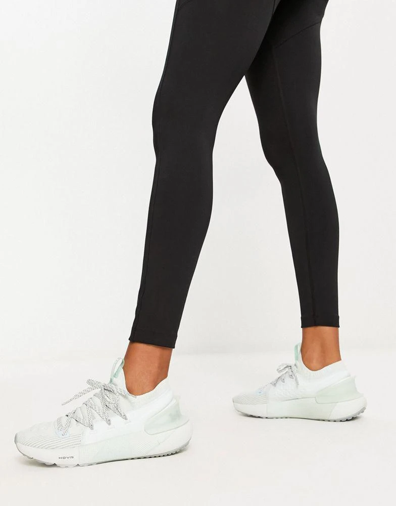 商品Under Armour|Under Armour HOVR Phantom 3 trainers in light green,价格¥1142,第2张图片详细描述