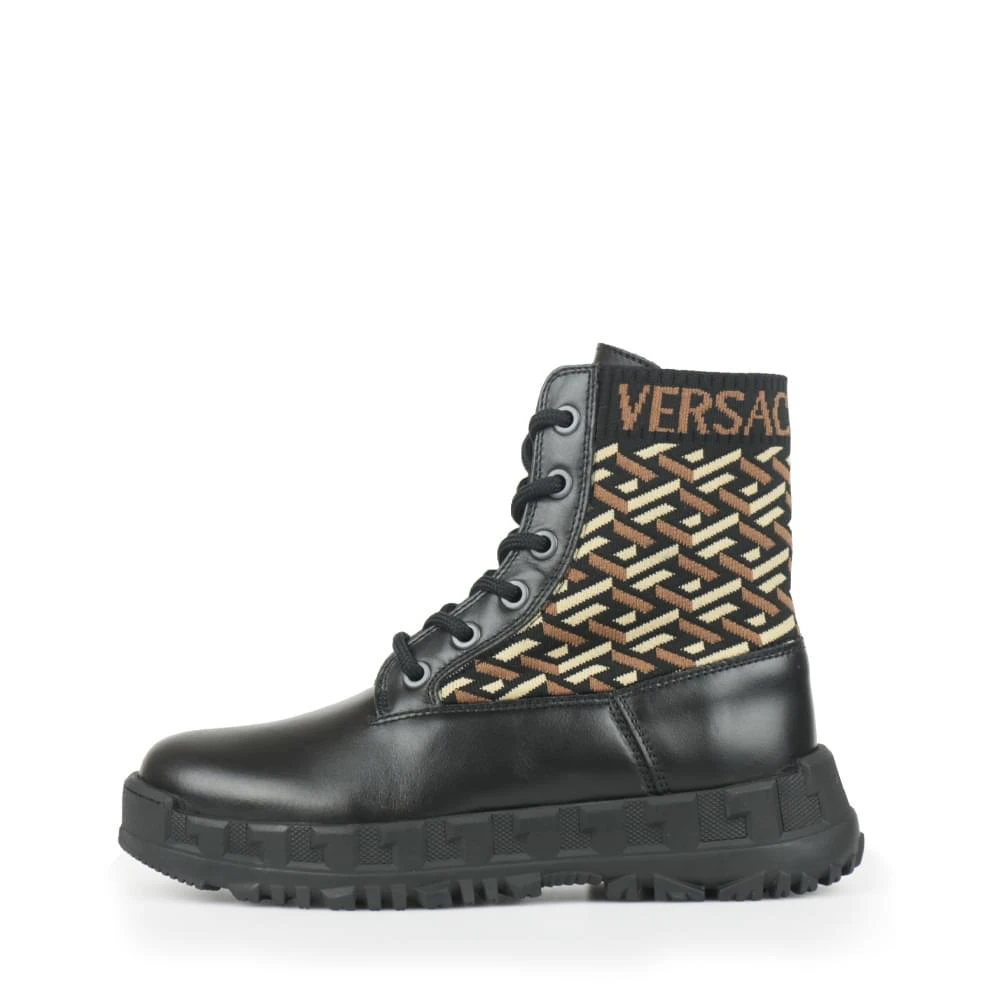 商品Versace|Black La Greca Pattern Boots,价格¥1542,第1张图片