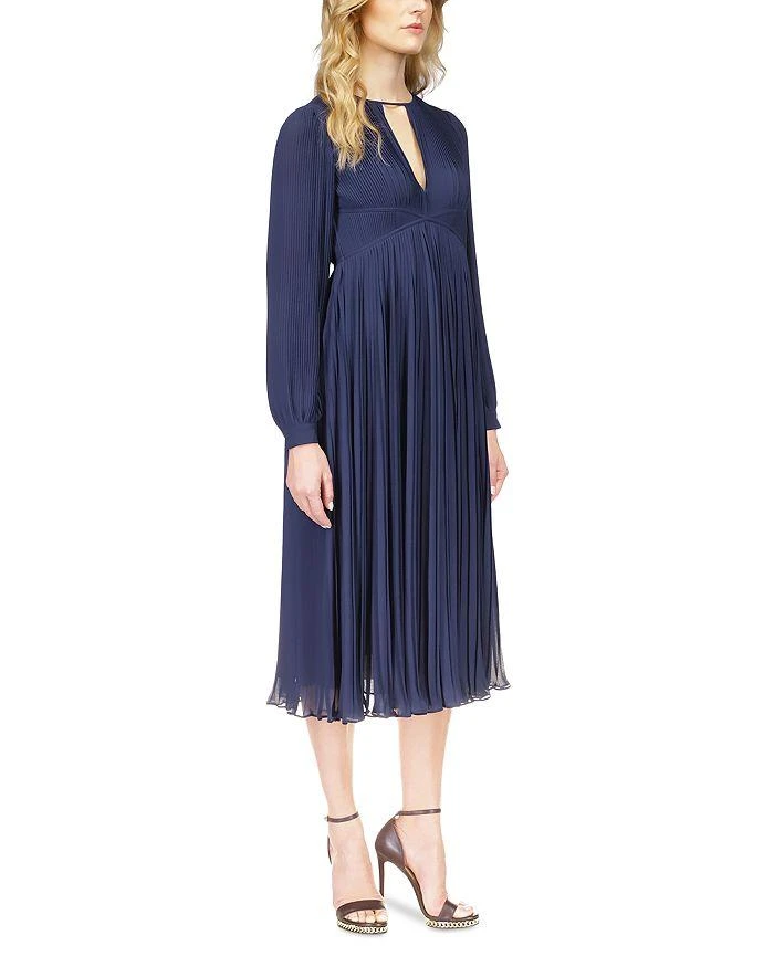 商品Michael Kors|Pleated Midi Dress,价格¥740,第4张图片详细描述