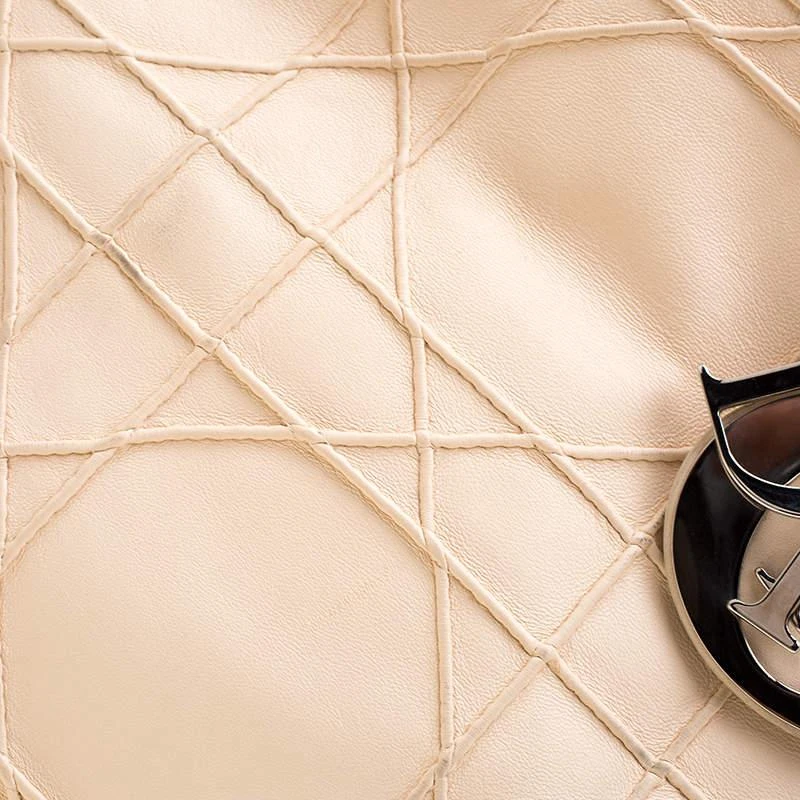 商品[二手商品] Dior|Dior Cream Cannage Quilted Leather Granville Tote,价格¥6915,第5张图片详细描述