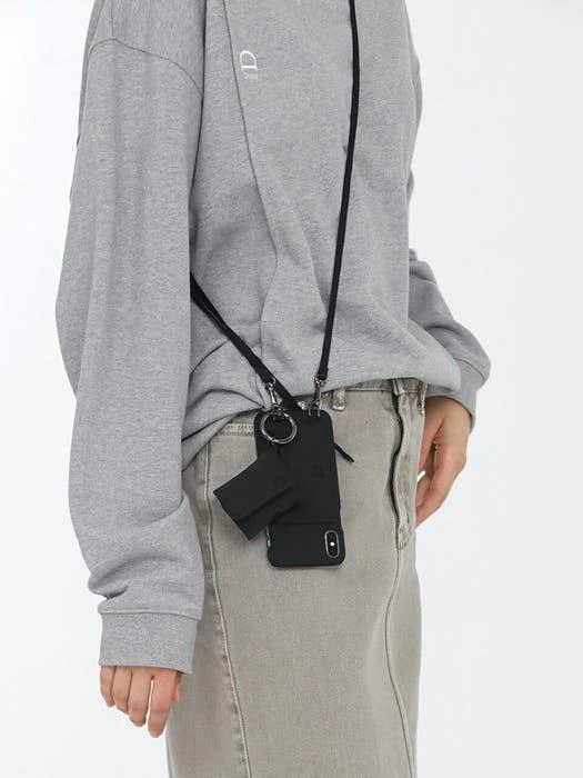 商品DUNST FOR WOMEN|Black Logo iPhone Case,价格¥597,第1张图片