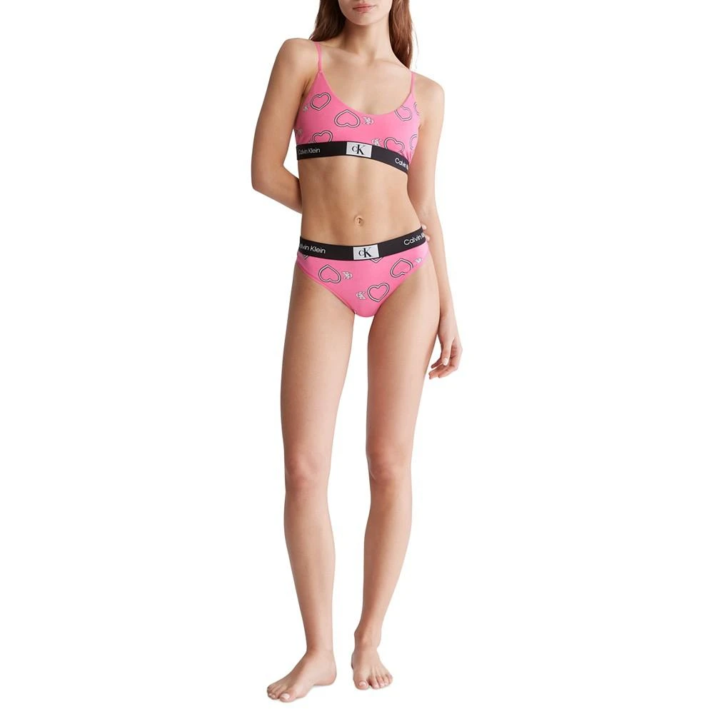 商品Calvin Klein|Women's 1996 Cotton Valentines Modern Thong Underwear QF7479,价格¥101,第4张图片详细描述