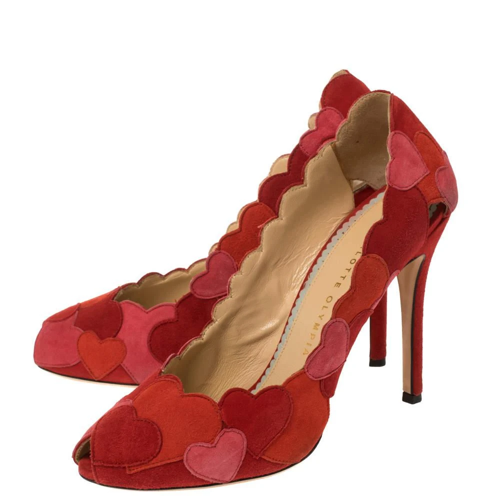 商品[二手商品] Charlotte Olympia|Charlotte Olympia Red/Pink Suede Love Me Heart-Appliquéd Pumps Size 38,价格¥1346,第4张图片详细描述