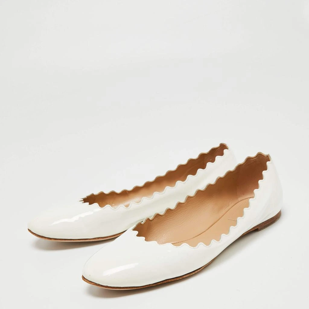 商品[二手商品] Chloé|Chloe White Patent Leather Lauren Scalloped Ballet Flats Size 38.5,价格¥1045,第2张图片详细描述