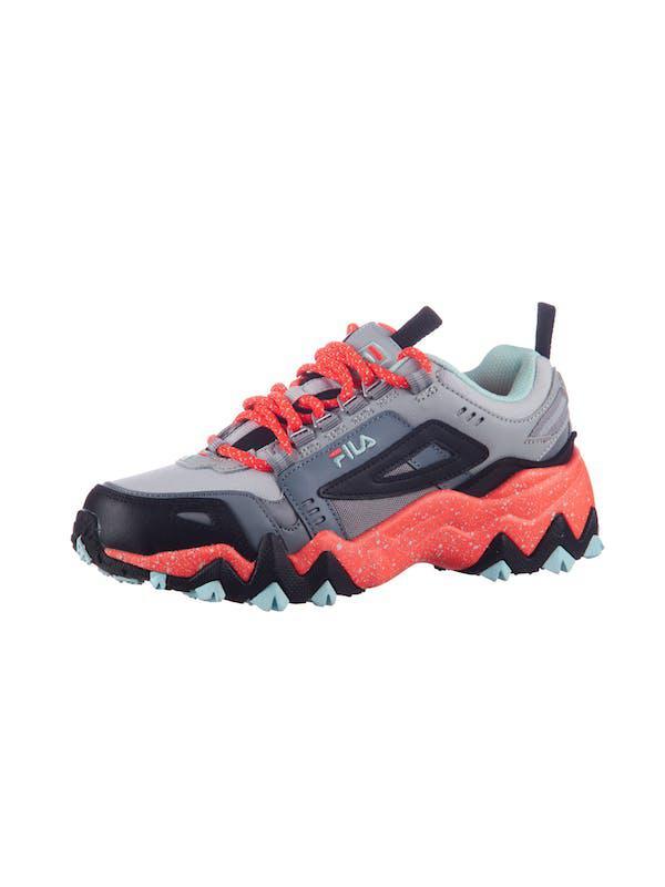 商品Fila|Women's Oakmont Trail Running Shoes,价格¥442-¥587,第1张图片